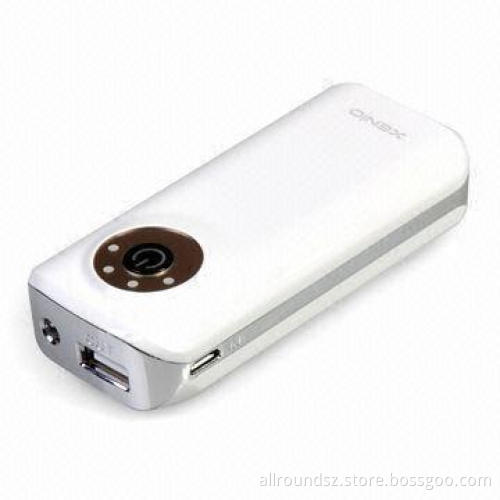 4,400mAh Power Bank with One USB and LED Torch